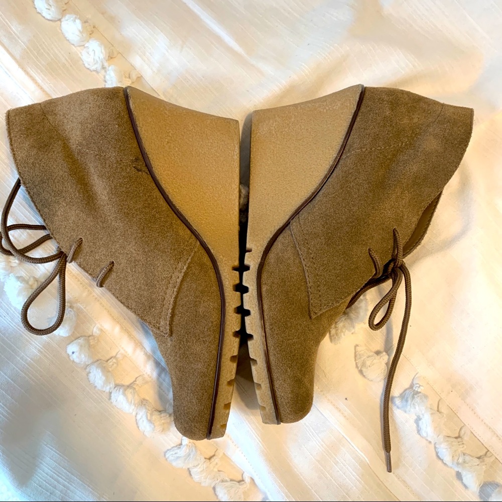 Brown Booties - Picture 4 of 5